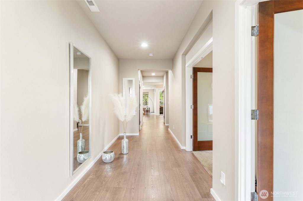 Photo of 12808 SE 213th Street, Kent, WA 98031 (MLS # 2510425)