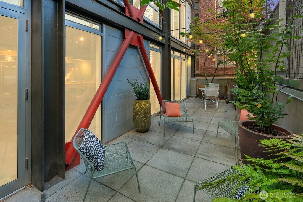 Photo of 1310 E Union Street #202, Seattle, WA 98122 (MLS # 2441154)