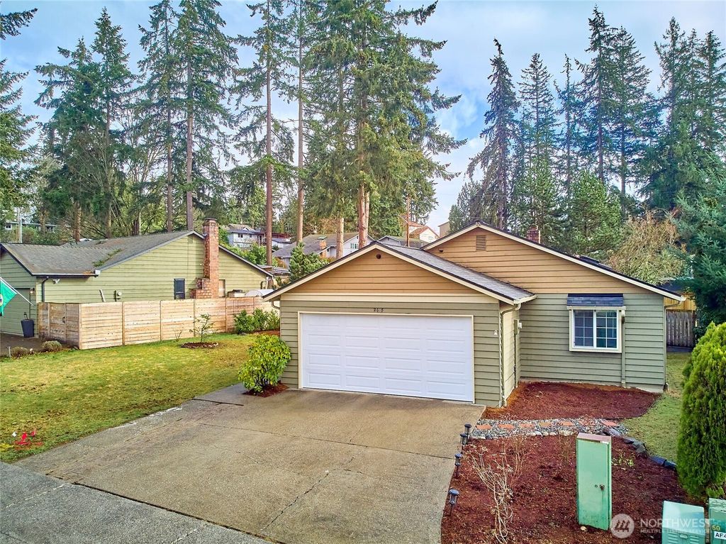 Photo of 2615 NE 23rd Place, Renton, WA 98056 (MLS # 2340148)