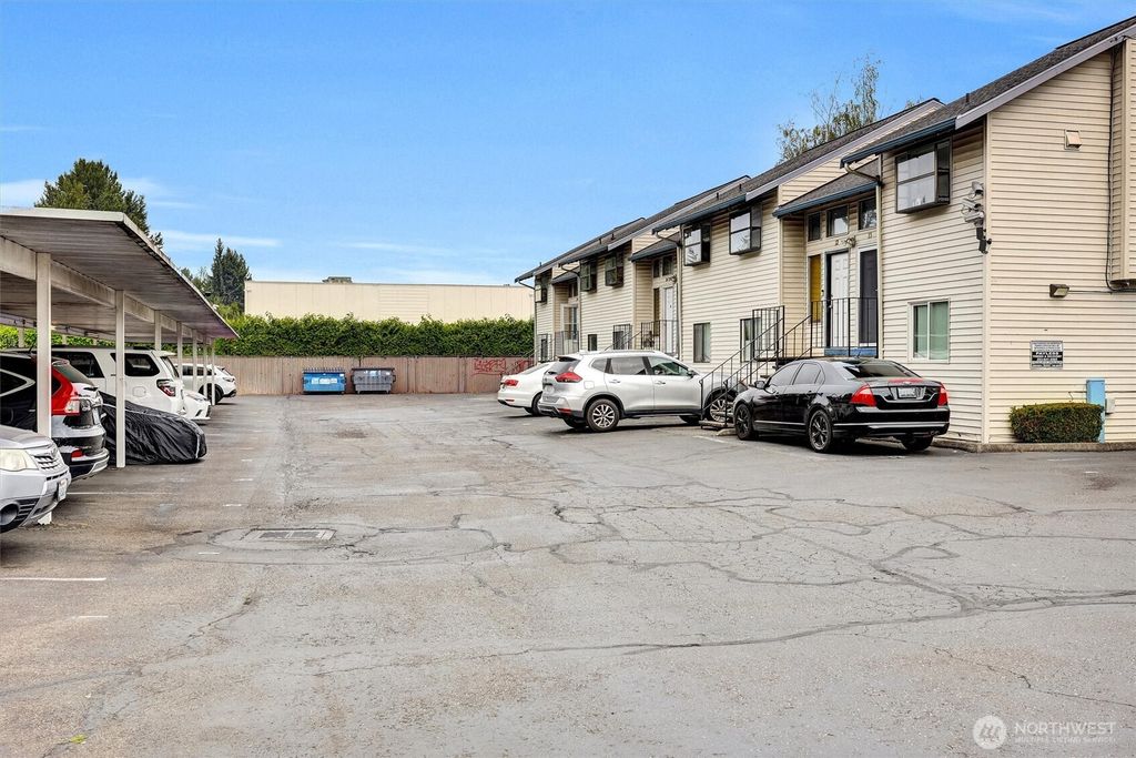 Photo of 1313 W James Street #9, Kent, WA 98032 (MLS # 2416903)