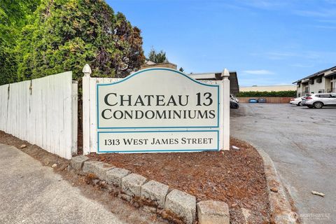 Photo of 1313 W James Street #9, Kent, WA 98032 (MLS # 2416903)