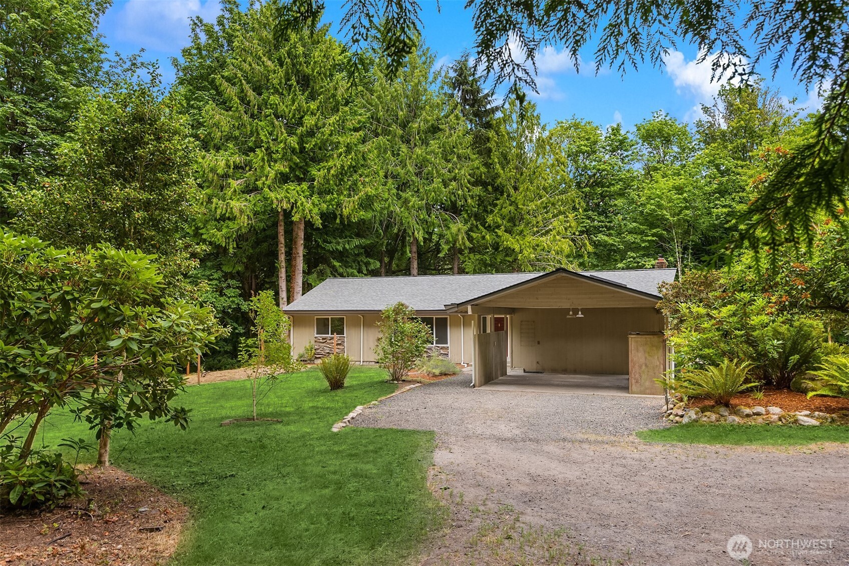 13909 Ellingsen Road NE