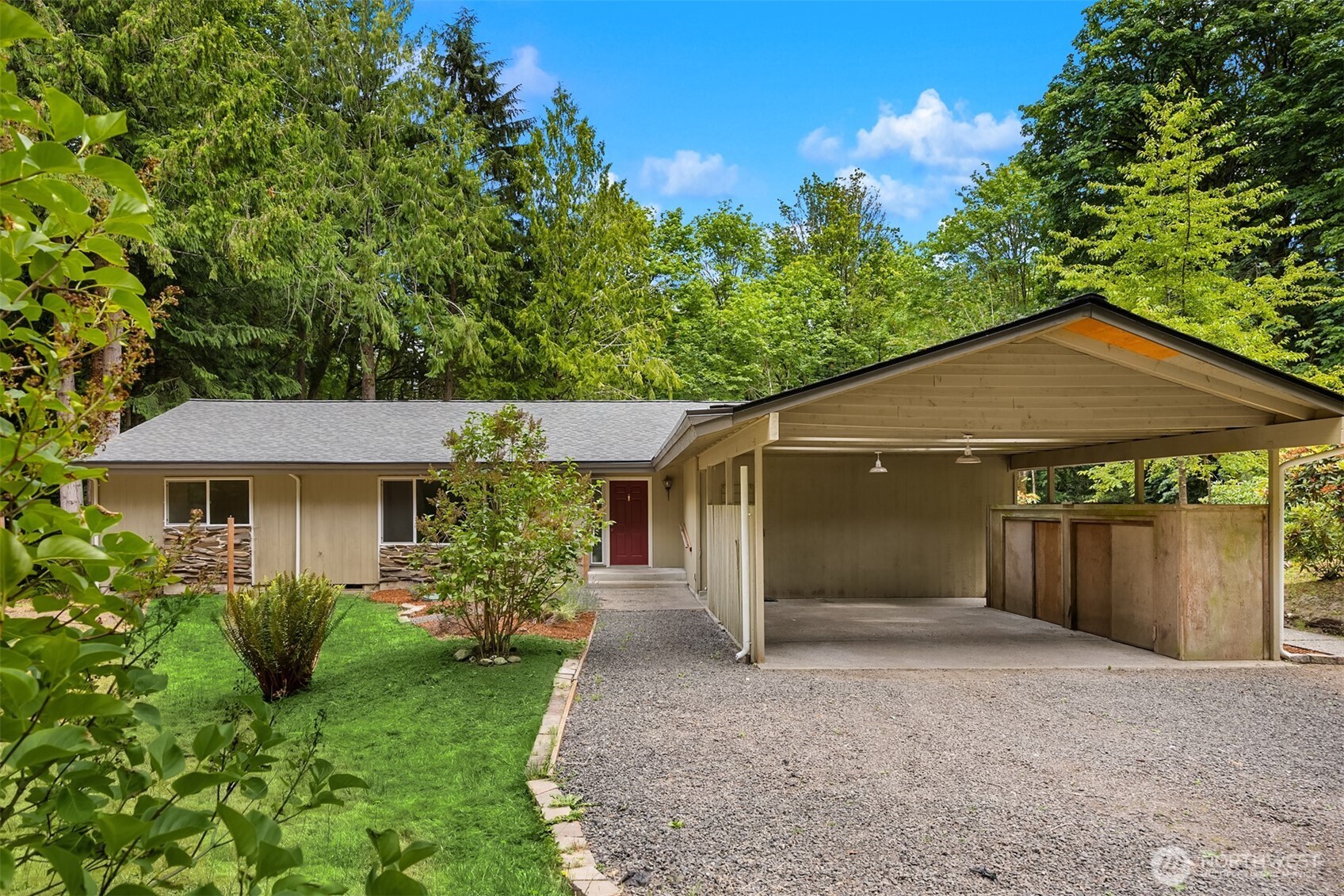 13909 Ellingsen Road NE