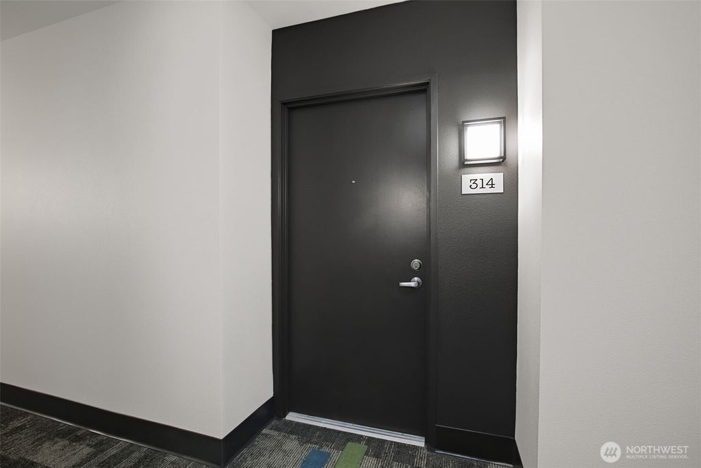 Photo of 1610 Belmont Avenue #314, Seattle, WA 98122 (MLS # 2575224)
