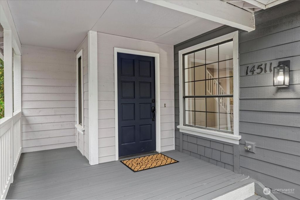 Photo of 14511 104th Avenue NE, Bothell, WA 98011 (MLS # 2307123)