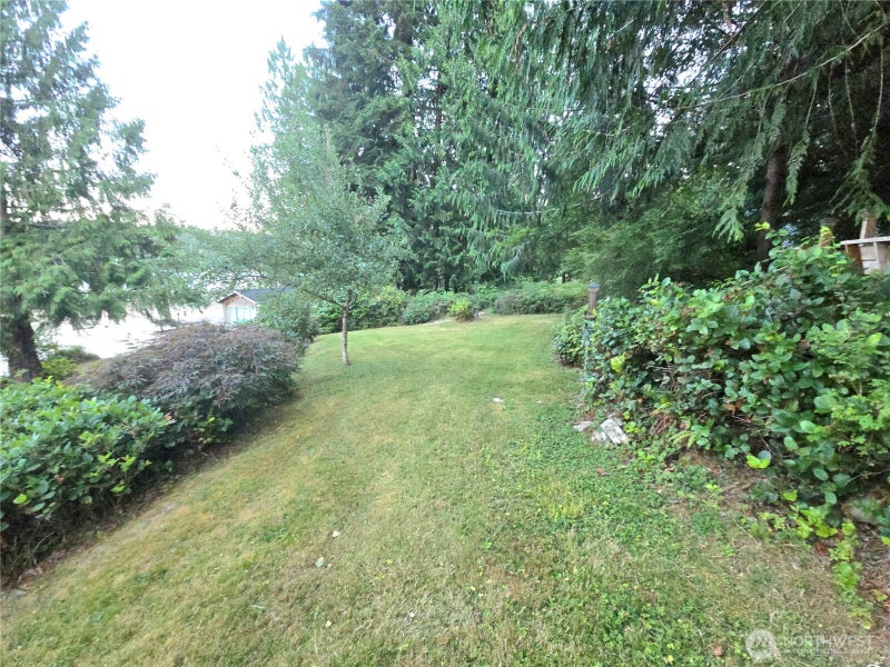 425 W Shore Loop Road