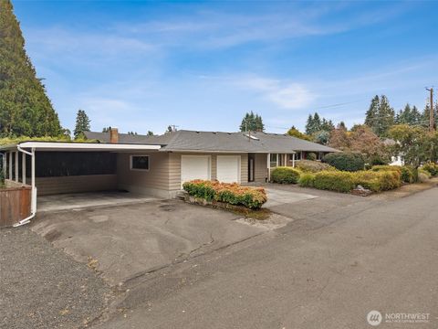 Photo of 1304 Eskridge Boulevard SE, Olympia, WA 98501 (MLS # 2439726)