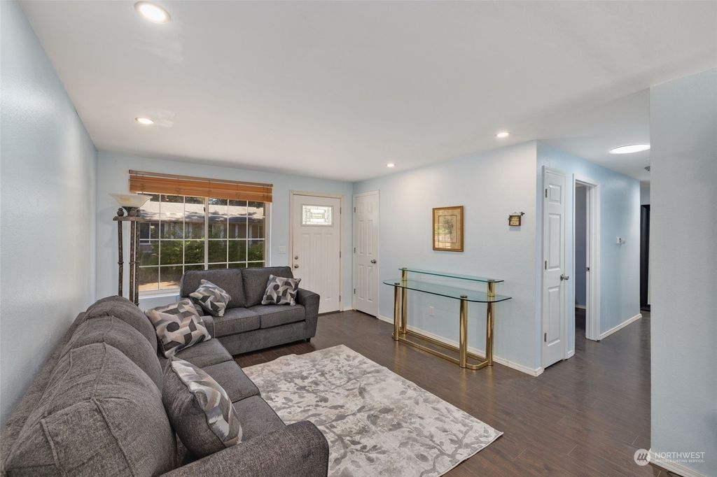 Photo of 19707 SE 261st Street, Covington, WA 98042 (MLS # 2077424)