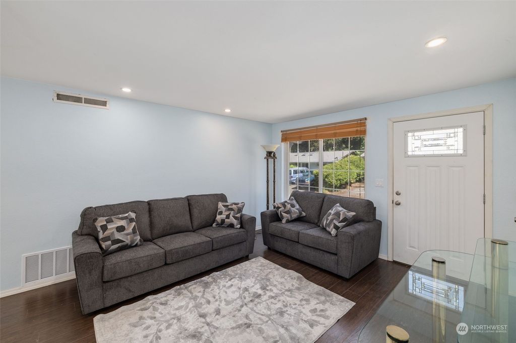 Photo of 19707 SE 261st Street, Covington, WA 98042 (MLS # 2077424)