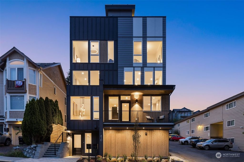 Photo of 408 Aloha Street, Seattle, WA 98109 (MLS # 2275506)