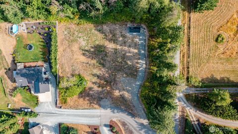 Photo of 22979 Methow Court, Mount Vernon, WA 98273 (MLS # 2414180)