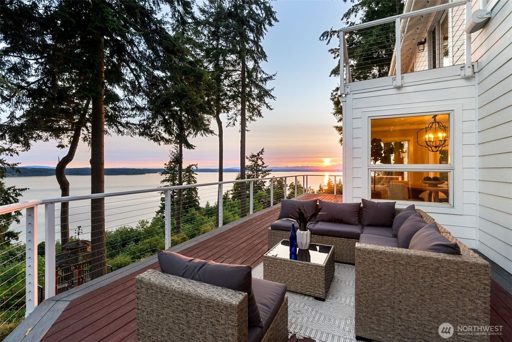 Photo of 1108 7th Court, Fox Island, WA 98333 (MLS # 2552825)