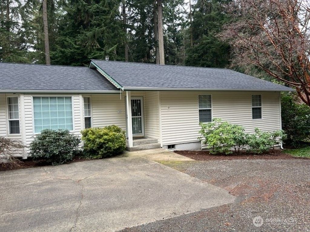 Photo of 4929 Cascade Place, Oak Harbor, WA 98277 (MLS # 2481962)