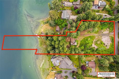Photo of 2774 Marine Drive, Bremerton, WA 98312 (MLS # 2530524)