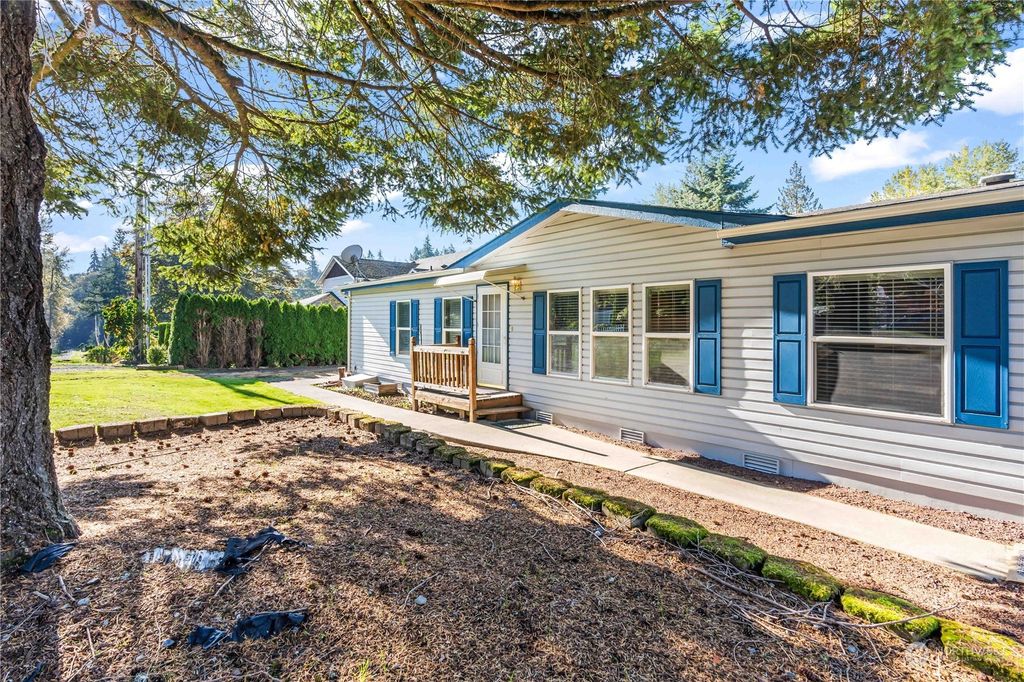 Photo of 34003 53rd Avenue S, Auburn, WA 98001 (MLS # 2176574)