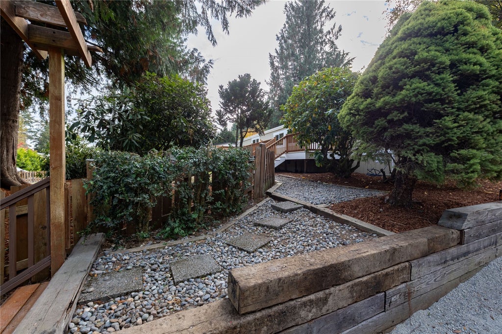 Photo of 12914 210th Avenue Ct E, Bonney Lake, WA 98391 (MLS # 2596203)