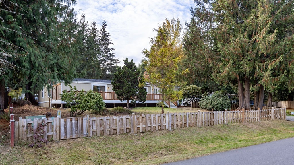 Photo of 12914 210th Avenue Ct E, Bonney Lake, WA 98391 (MLS # 2596203)