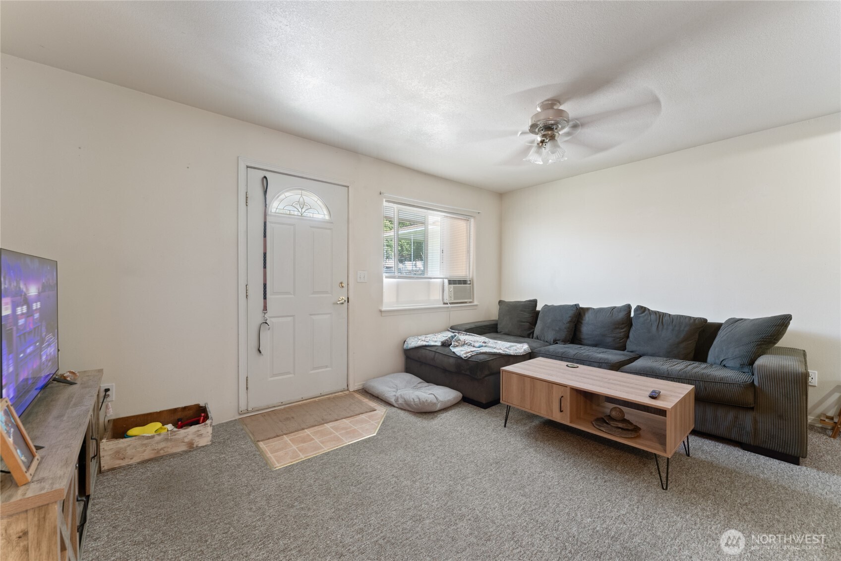 280 E Grand Coulee Avenue