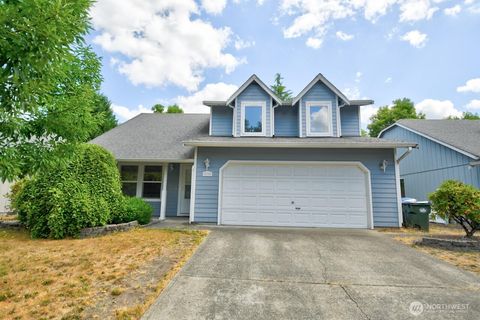 Photo of 5604 Mount Adams Street SE, Lacey, WA 98503 (MLS # 2444922)