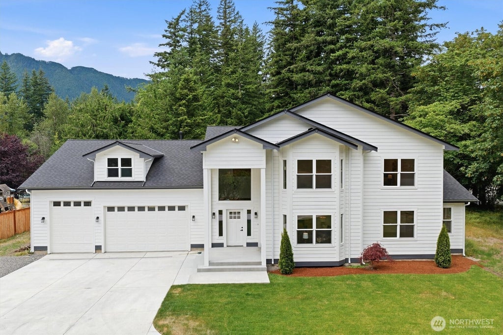 Photo of 13617 436th Avenue SE, North Bend, WA 98045 (MLS # 2589830)