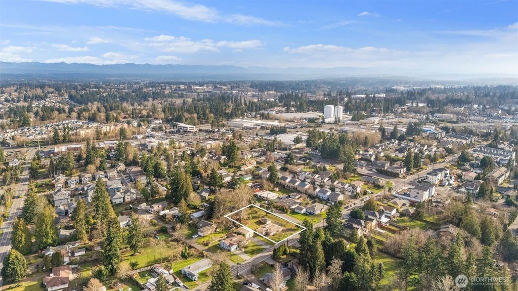 Photo of 14603 40th Avenue W, Lynnwood, WA 98087 (MLS # 2472428)