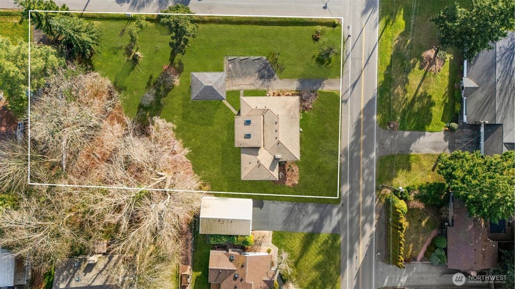 Photo of 14603 40th Avenue W, Lynnwood, WA 98087 (MLS # 2472428)