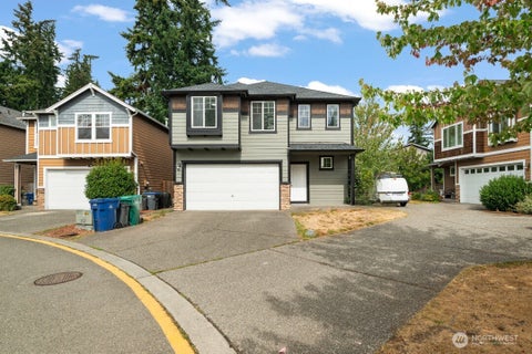 Photo of 907 141st Place SW, Lynnwood, WA 98087 (MLS # 2577689)