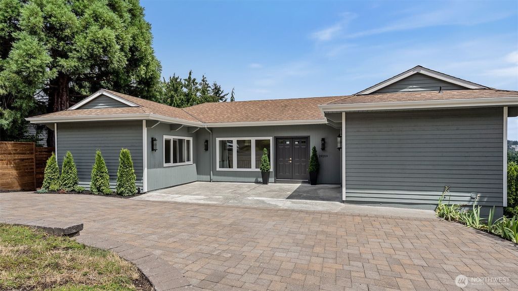 Photo of 19206 65th Place NE, Kenmore, WA 98028 (MLS # 2398772)