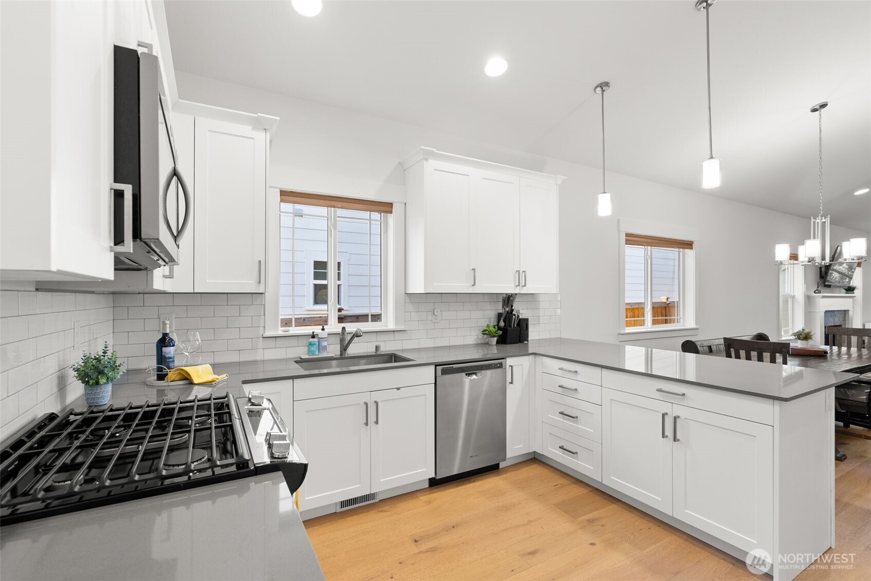 81 E Sullivan Street