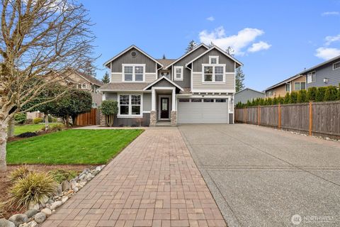 Photo of 20514 9th Avenue W, Lynnwood, WA 98036 (MLS # 2495460)