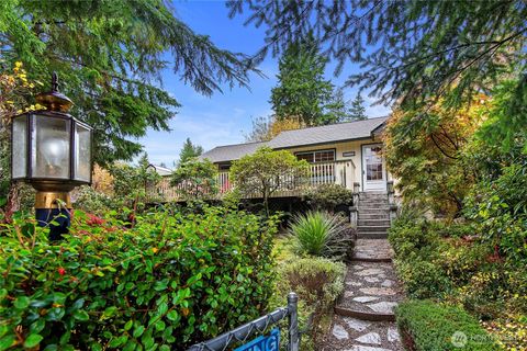 18509 1st Avenue NE Suquamish WA 98392