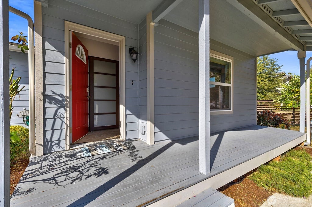 Photo of 300 NE Max William Loop, Poulsbo, WA 98370 (MLS # 2589637)