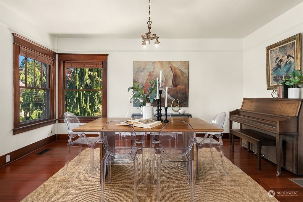 Photo of 1309 W Dravus Street, Seattle, WA 98119 (MLS # 2236644)