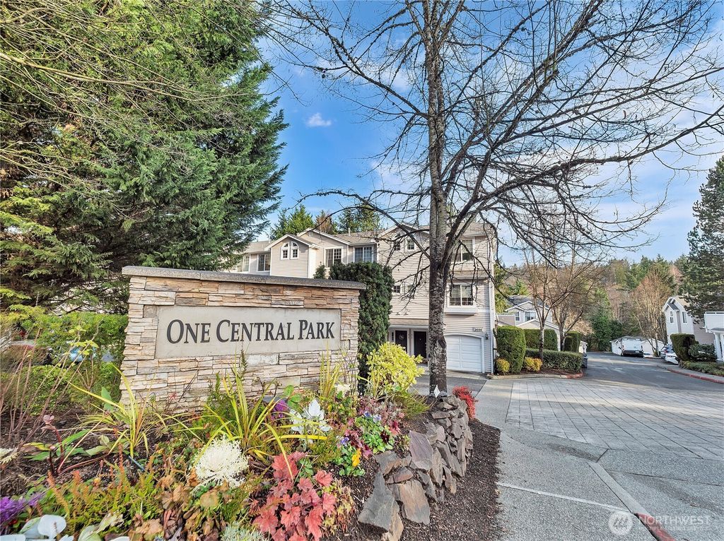 Photo of 2070 132nd Avenue SE #712, Bellevue, WA 98005 (MLS # 2455741)