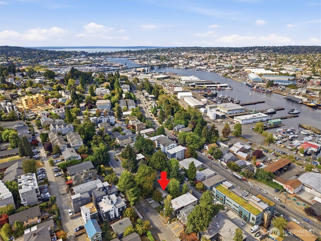 Photo of 626 W Emerson Street, Seattle, WA 98119 (MLS # 2592342)