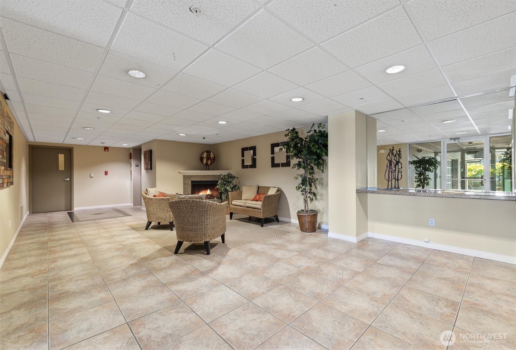 Seattle, Washington 98126, United States, 2 Bedrooms Bedrooms, ,2 BathroomsBathrooms,Residential,Active,220600