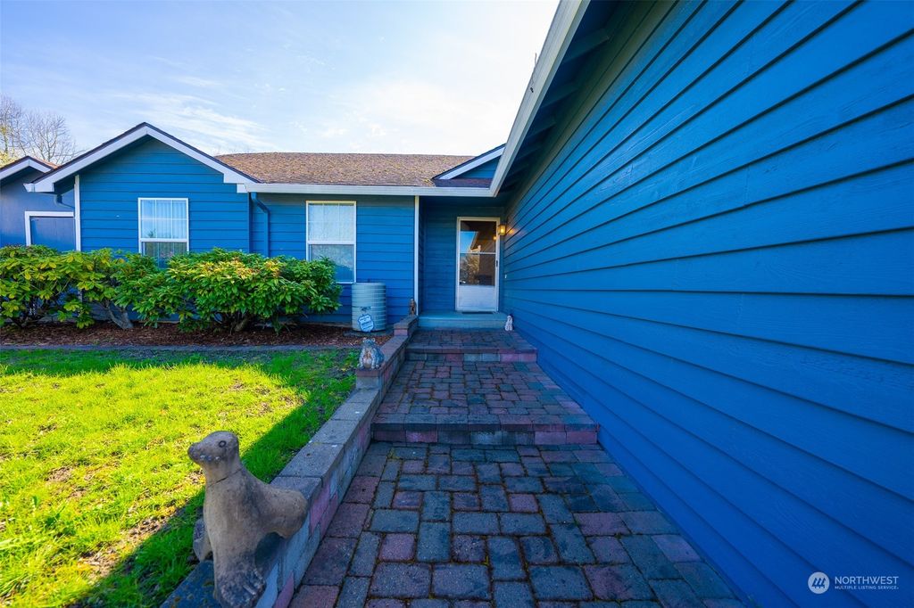 listing image 9365134649616850771
