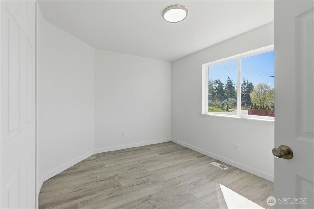 Photo of 26618 131st Place SE, Kent, WA 98030 (MLS # 2503562)