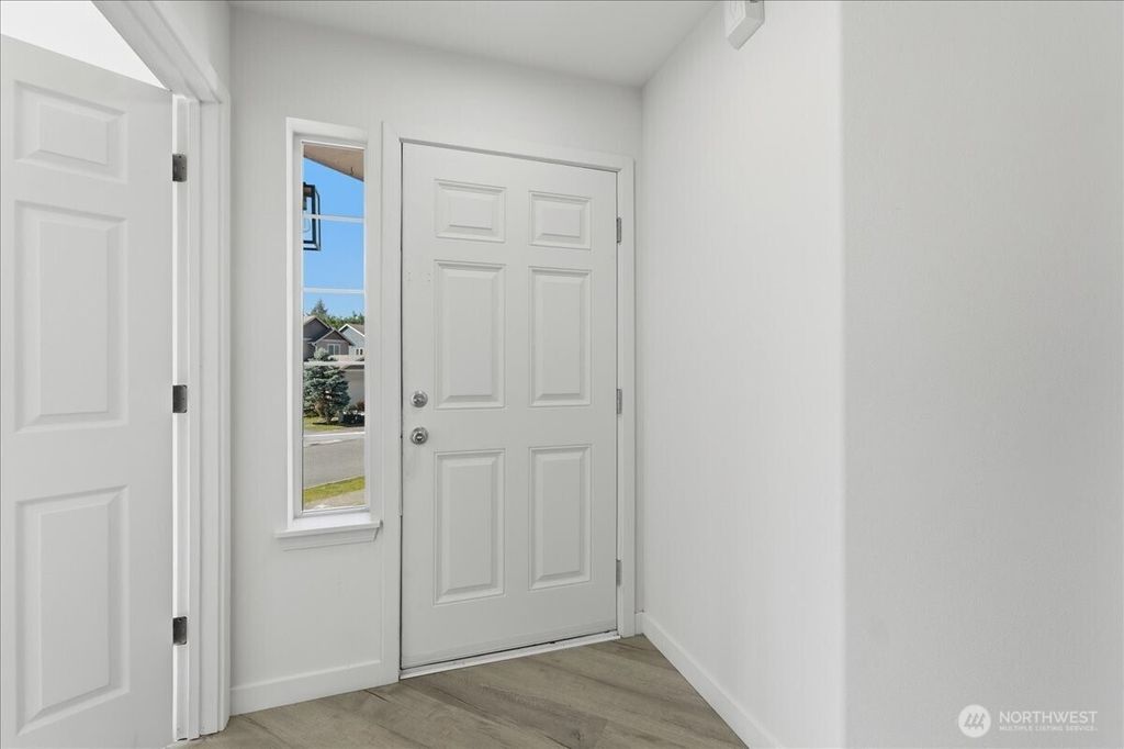 Photo of 26618 131st Place SE, Kent, WA 98030 (MLS # 2503562)