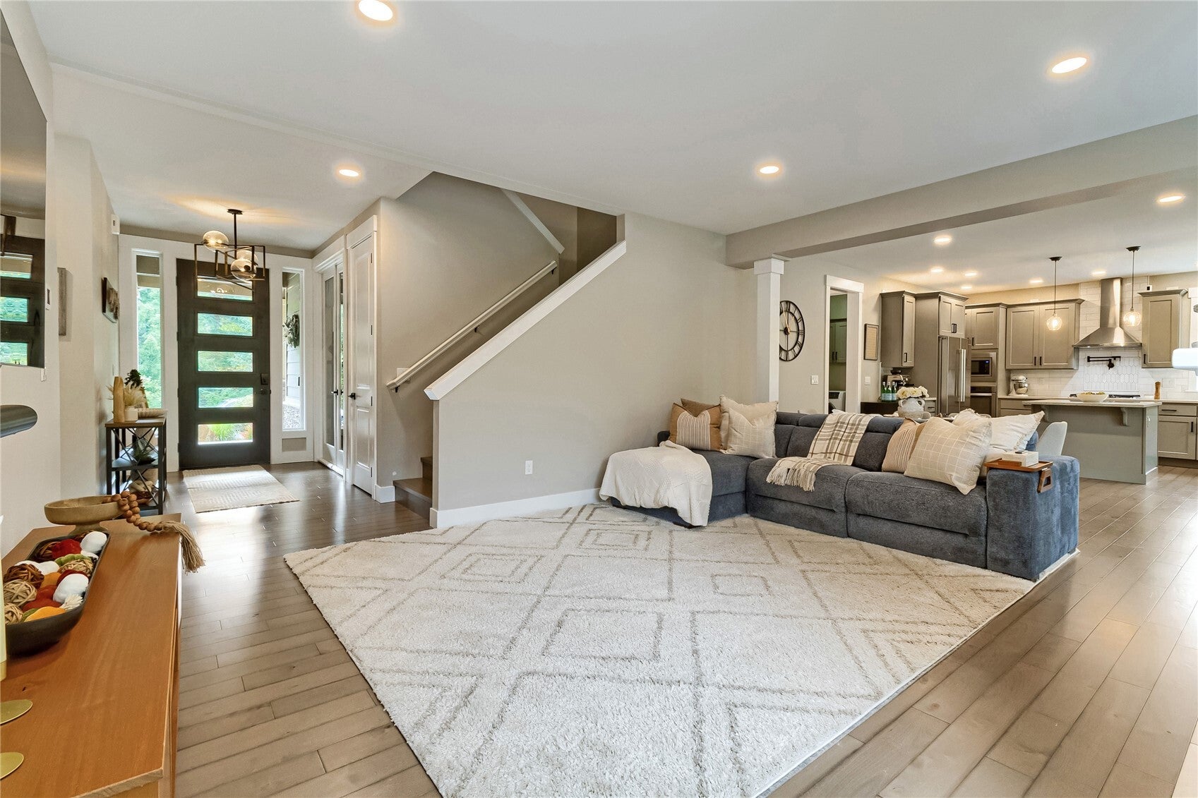 3921 259th Place NW