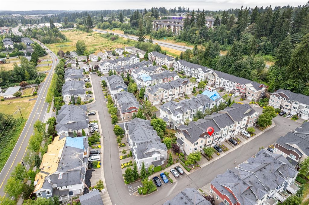 Photo of 15720 Manor Way #G-2, Lynnwood, WA 98087 (MLS # 2268903)