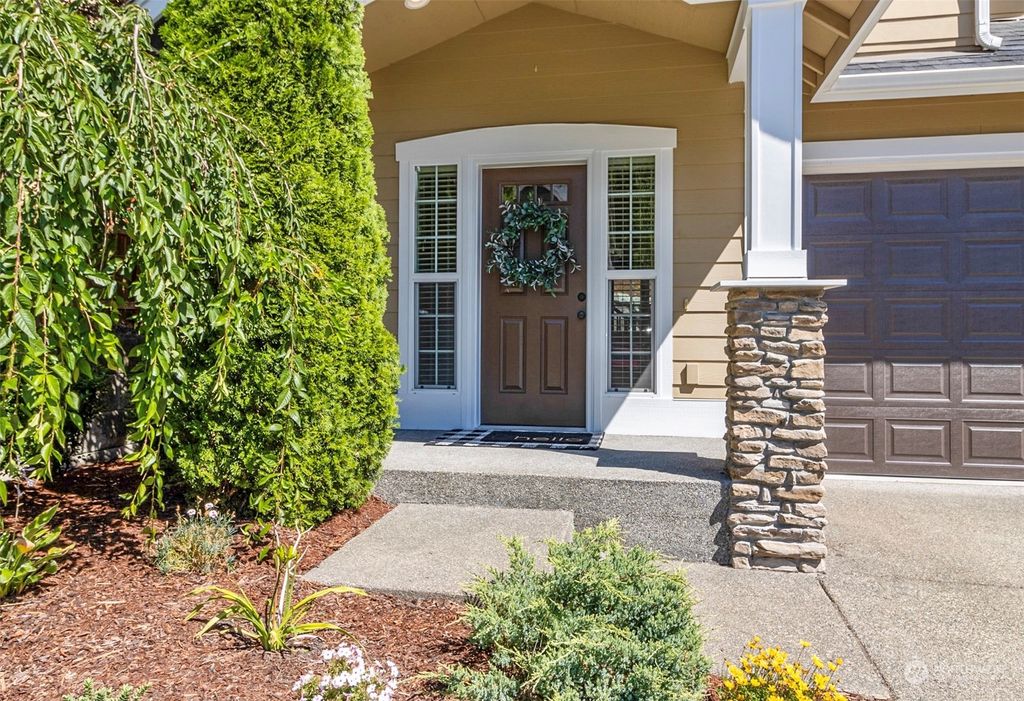 Photo of 1019 117th Drive SE, Lake Stevens, WA 98258 (MLS # 2151972)