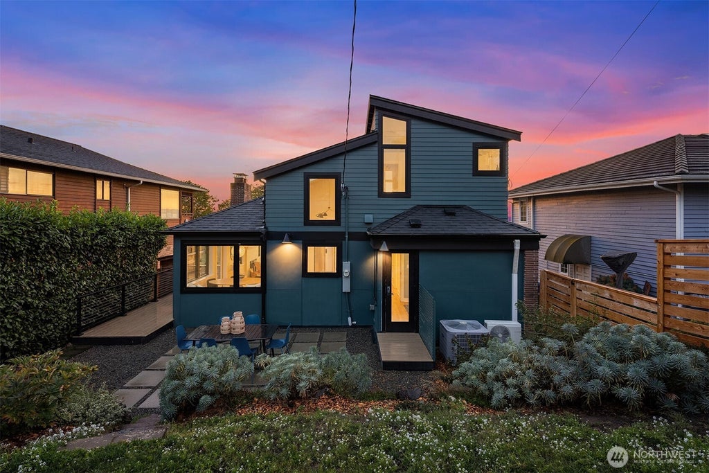 Photo of 4002 12th Avenue S, Seattle, WA 98108 (MLS # 2583277)