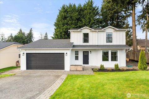 Photo of 12324 SE 223rd Drive, Kent, WA 98031 (MLS # 2493699)