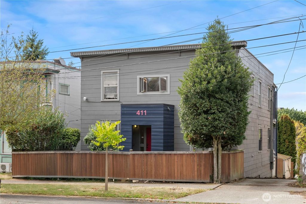 Photo of 411 28th Avenue S, Seattle, WA 98144 (MLS # 2442323)