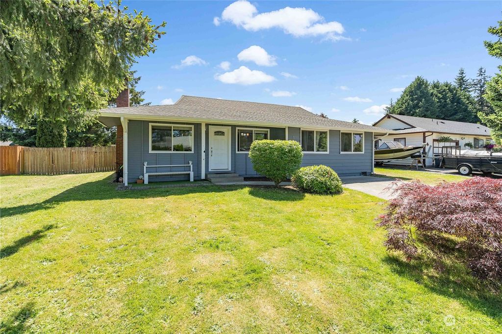 Photo of 5204 142nd Place NE, Marysville, WA 98271 (MLS # 2072163)