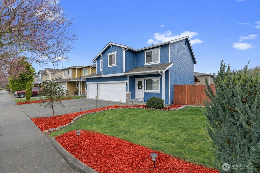 Photo of 5843 122nd Place NE, Marysville, WA 98271 (MLS # 2482343)