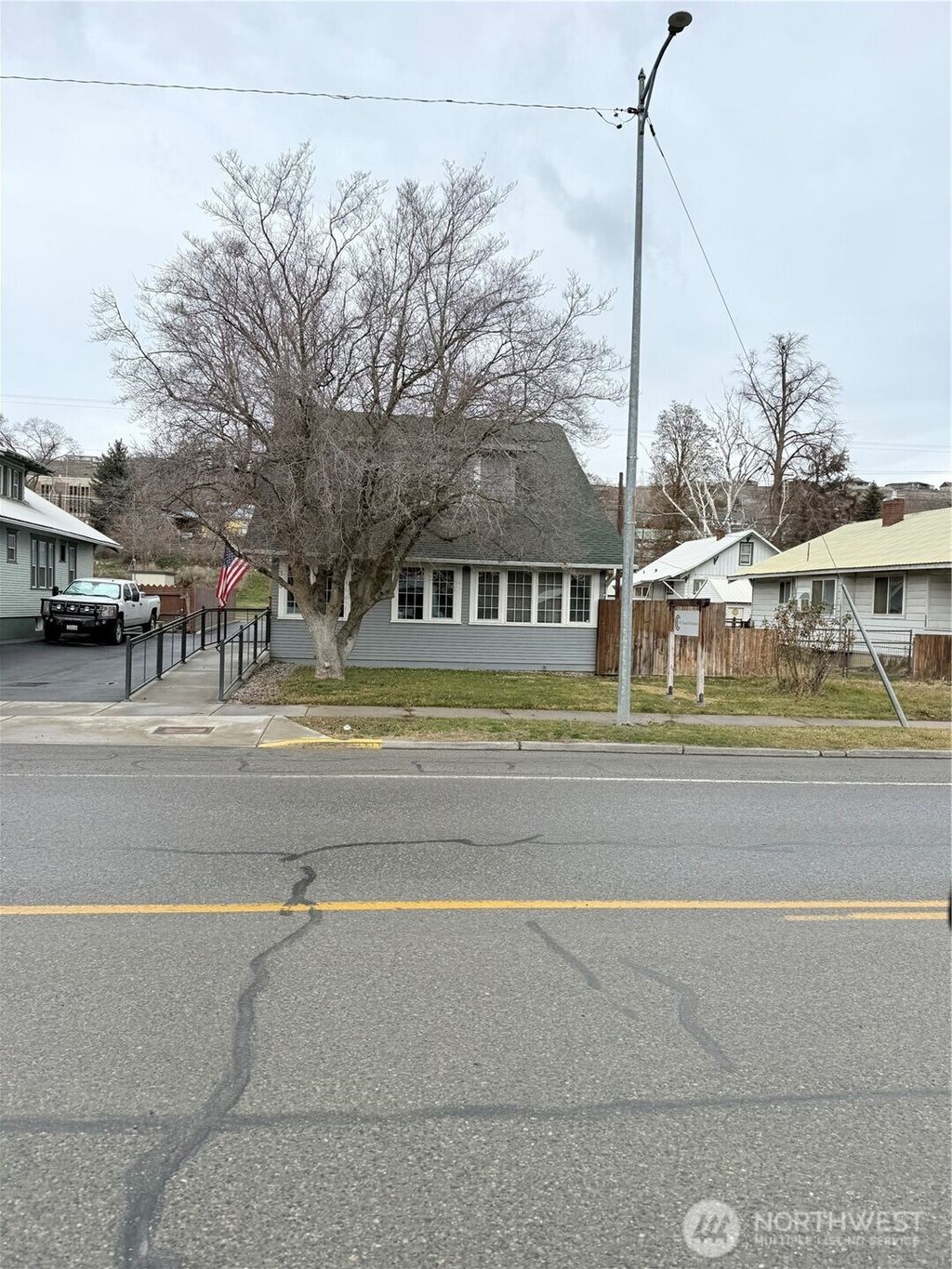 Photo of 315 2nd Avenue N, Okanogan, WA 98840 (MLS # 2486191)