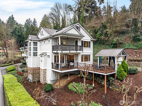 Photo of 12406 68th Avenue NE, Kirkland, WA 98034 (MLS # 2482253)