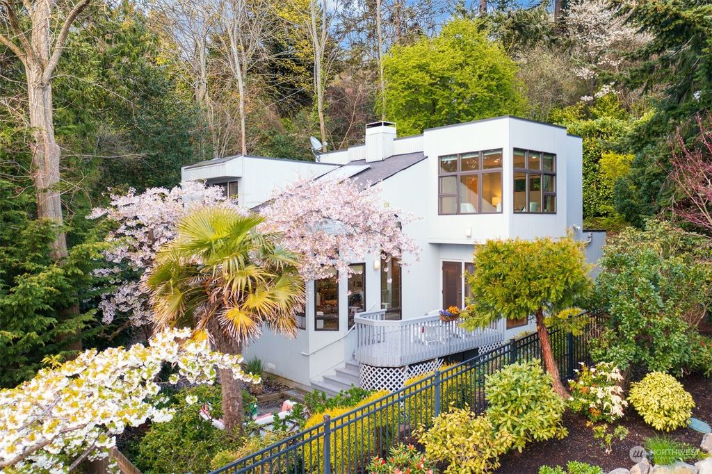 Photo of 6565 Beach Drive SW, Seattle, WA 98136 (MLS # 2056105)